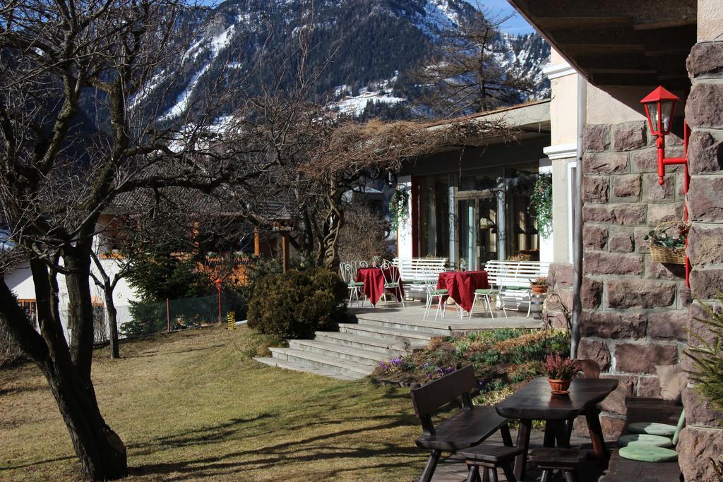 Hotel Villa Emilia Ortisei Ngoại thất bức ảnh